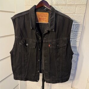 Vintage 1990s Levi’s Black Denim Trucker Vest Made in USA Men’s Large
